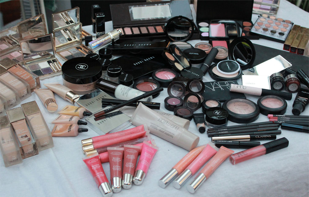 Some of the Makeup I use.